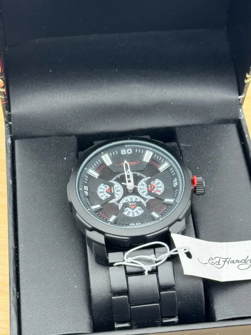 ED HARDY Singles Men's Metal Analog Watch, Black, Medium, Fashion